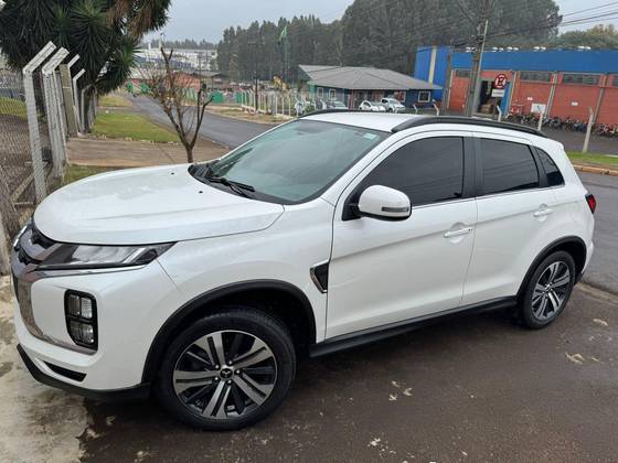 MITSUBISHI OUTLANDER 2.0 MIVEC GASOLINA HPE AUTOMÁTICO